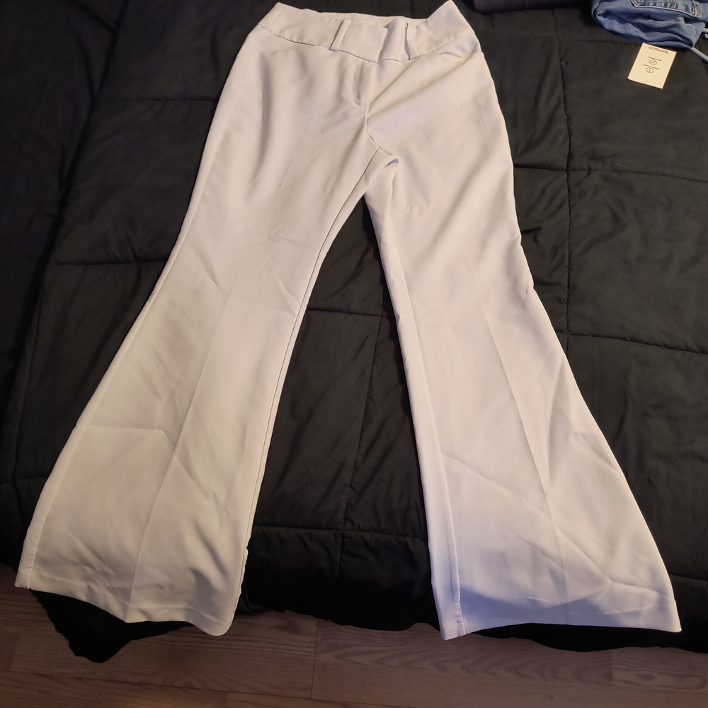 New York & Company White Flare Pants